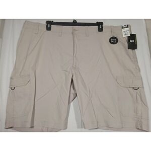 Lee Extreme Motion Cargo Shorts Men 52 Beige
